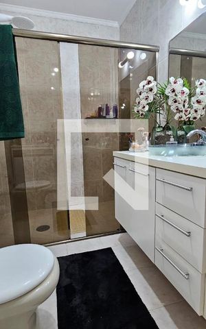 Casa à venda com 300m², 4 quartos e 4 vagasBanheiro da Suíte 2