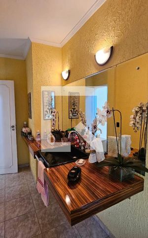 Casa à venda com 300m², 4 quartos e 4 vagasLavabo