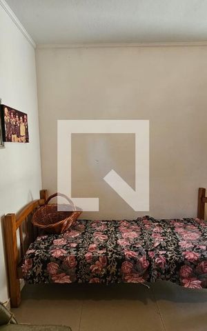 Casa à venda com 300m², 4 quartos e 4 vagasQuarto de Serviço