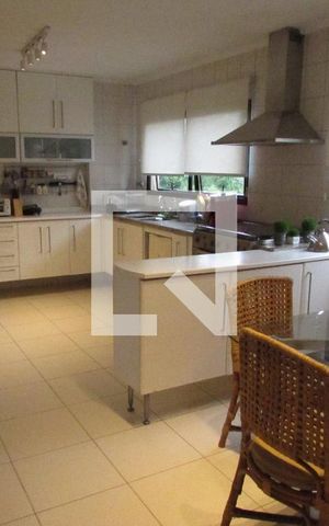 Apartamento à venda com 170m², 3 quartos e 3 vagasCozinha