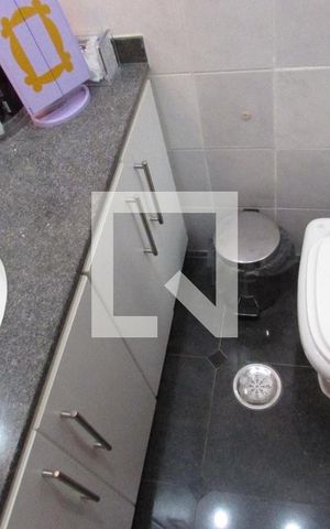 Apartamento à venda com 170m², 3 quartos e 3 vagasBanheiro da Suíte 2