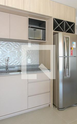 Studio para alugar com 43m², 1 quarto e 1 vaga Studio para alugar com 43m², 1 quarto e 1 vagaCozinha