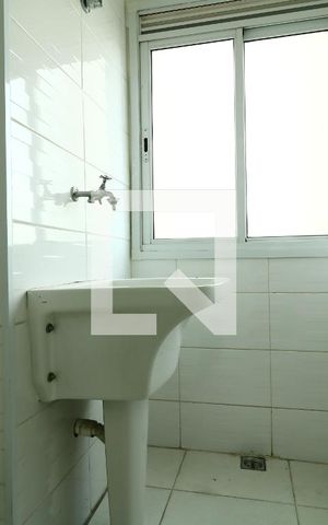 Apartamento à venda com 60m², 2 quartos e 1 vagaÁrea de Serviço