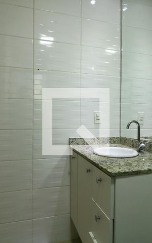 Apartamento à venda com 60m², 2 quartos e 1 vagaBanheiro Social