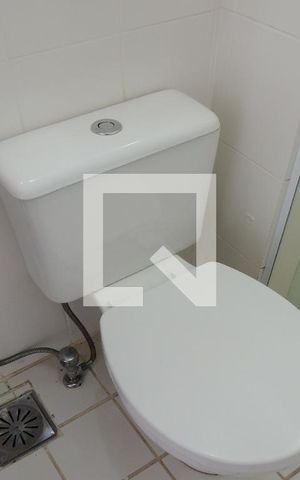 Apartamento à venda com 77m², 2 quartos e 1 vagaBanheiro da Suíte 2