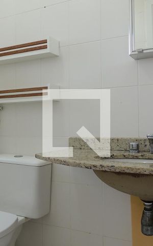 Apartamento à venda com 77m², 2 quartos e 1 vagaBanheiro 