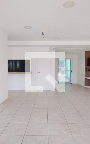 Apartamento à venda com 77m², 2 quartos e 1 vaga Apartamento à venda com 77m², 2 quartos e 1 vagaÁrea comum - Salão de festas