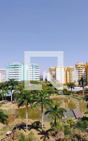Apartamento à venda com 77m², 2 quartos e 1 vaga Apartamento à venda com 77m², 2 quartos e 1 vagaVista