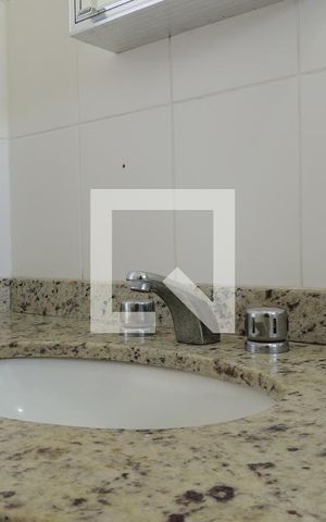 Apartamento à venda com 77m², 2 quartos e 1 vagaBanheiro da Suíte 2
