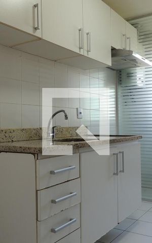 Apartamento à venda com 77m², 2 quartos e 1 vagaCozinha - Armários