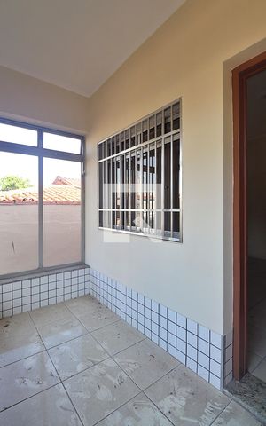 Casa à venda com 60m², 2 quartos e 2 vagasÁrea Externa