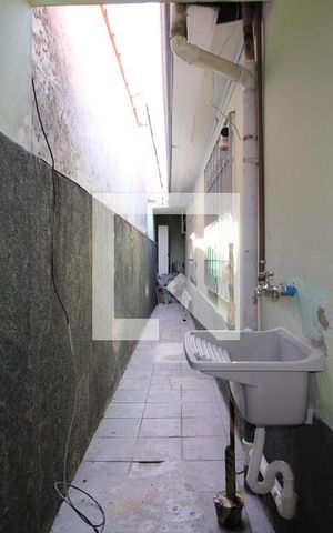 Casa à venda com 30m², 1 quarto e sem vagaÁrea de Serviço