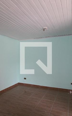 Casa à venda com 30m², 1 quarto e sem vagaSala/Quarto