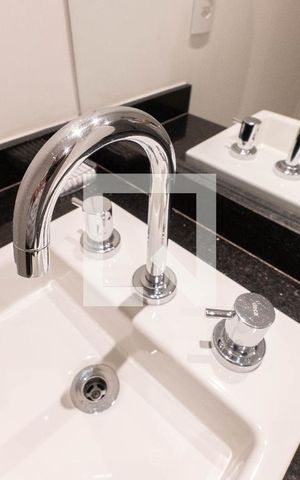 Studio à venda com 26m², 1 quarto e sem vaga Studio à venda com 26m², 1 quarto e sem vagaBanheiro