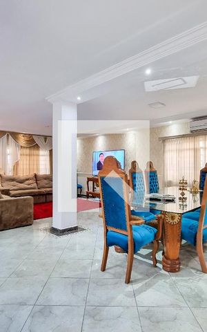 Casa para alugar com 400m², 4 quartos e 10 vagasSala