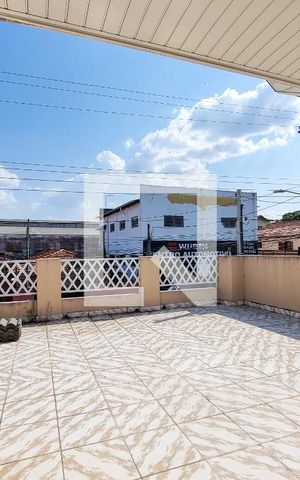 Casa para alugar com 400m², 4 quartos e 10 vagasVaranda