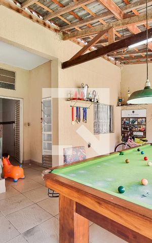 Casa para alugar com 400m², 4 quartos e 10 vagasQuintal