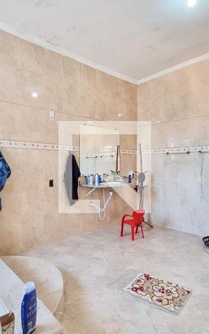 Casa para alugar com 400m², 4 quartos e 10 vagasBanheiro da Suíte