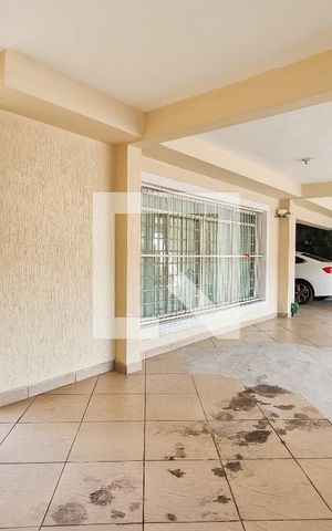 Casa para alugar com 400m², 4 quartos e 10 vagasGaragem