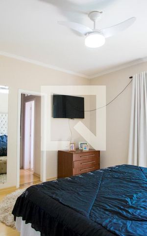 Casa à venda com 182m², 3 quartos e 4 vagasQuarto 1 - Suíte