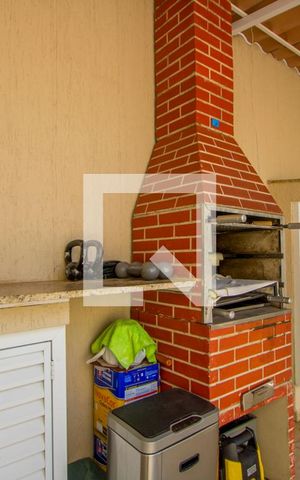 Casa à venda com 182m², 3 quartos e 4 vagasChurrasqueira