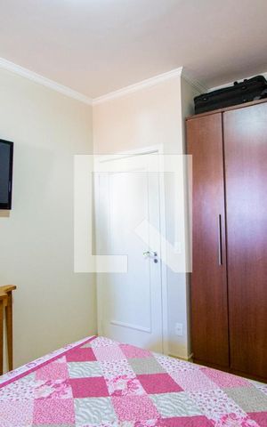 Casa à venda com 182m², 3 quartos e 4 vagasQuarto 2 - Suíte