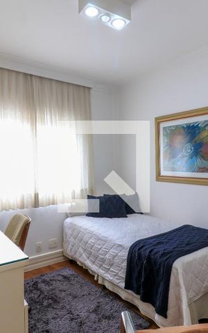 Apartamento à venda com 205m², 3 quartos e 4 vagas Apartamento à venda com 205m², 3 quartos e 4 vagasSuíte 1