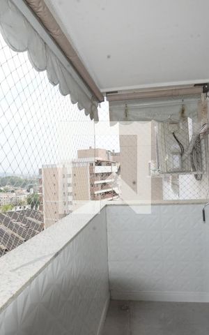 Apartamento para alugar com 120m², 2 quartos e 1 vagavaranda