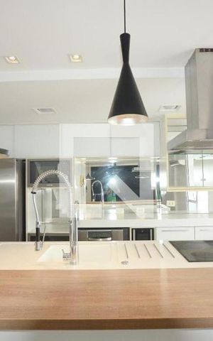 Apartamento para alugar com 120m², 2 quartos e 1 vagaCozinha