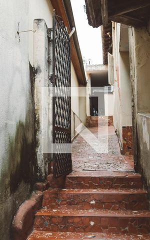Casa à venda com 130m², 3 quartos e 2 vagasCorredor