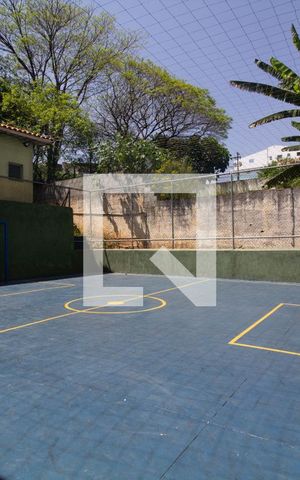 Apartamento para alugar com 40m², 2 quartos e 1 vaga Apartamento para alugar com 40m², 2 quartos e 1 vagaQuadra