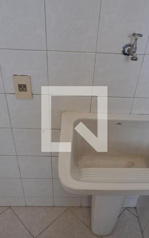 Apartamento para alugar com 52m², 2 quartos e 1 vagaÁrea de Serviço