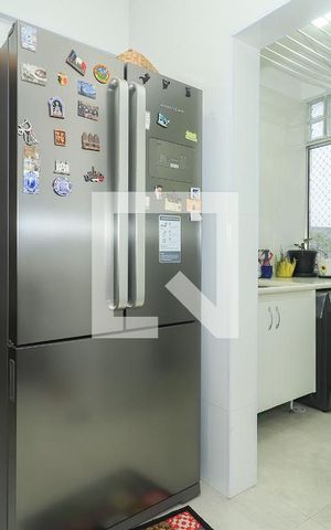Apartamento para alugar com 140m², 3 quartos e sem vaga Apartamento para alugar com 140m², 3 quartos e sem vagaCozinha