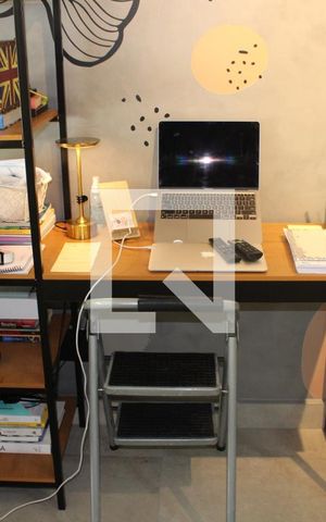 Studio à venda com 48m², 1 quarto e 1 vagaSala