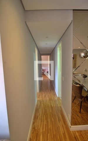 Apartamento para alugar com 96m², 3 quartos e 2 vagasCorredor 