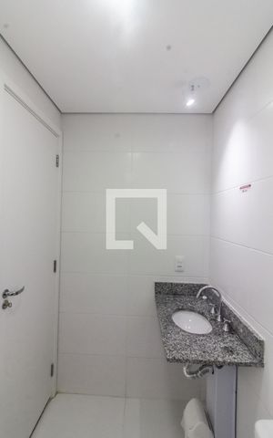 Apartamento para alugar com 84m², 2 quartos e 2 vagas Apartamento para alugar com 84m², 2 quartos e 2 vagasBanheiro