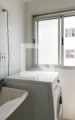 Apartamento para alugar com 49m², 2 quartos e 1 vagaÁrea de Serviço