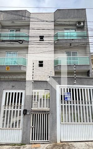 Apartamento à venda com 82m², 2 quartos e 1 vaga Apartamento à venda com 82m², 2 quartos e 1 vagaFachada e Placa