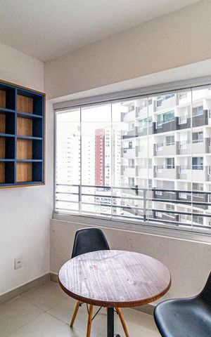 Studio à venda com 31m², 1 quarto e 1 vaga Studio à venda com 31m², 1 quarto e 1 vagaStudio - Varanda