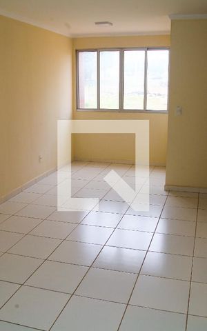 Apartamento à venda com 58m², 2 quartos e 1 vaga Apartamento à venda com 58m², 2 quartos e 1 vagaSala