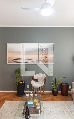 Apartamento à venda com 92m², 2 quartos e sem vagaSala