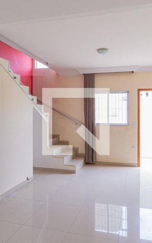 Casa de condomínio à venda com 58m², 2 quartos e 1 vaga Casa de condomínio à venda com 58m², 2 quartos e 1 vagaSala