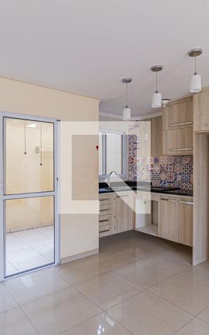 Casa de condomínio à venda com 58m², 2 quartos e 1 vaga Casa de condomínio à venda com 58m², 2 quartos e 1 vagaCozinha