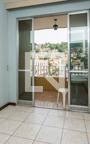 Apartamento à venda com 93m², 2 quartos e 1 vagaSala