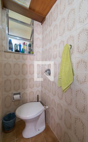 Apartamento à venda com 93m², 2 quartos e 1 vagaBanheiro de Serviço