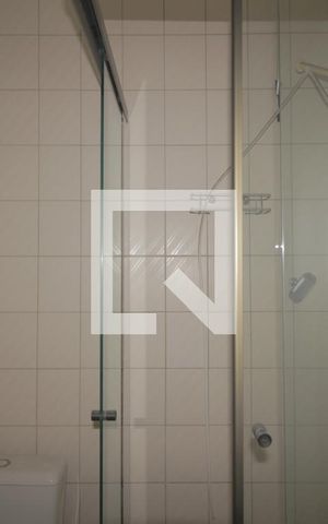 Casa à venda com 260m², 5 quartos e 4 vagasBanheiro 1 casa 2