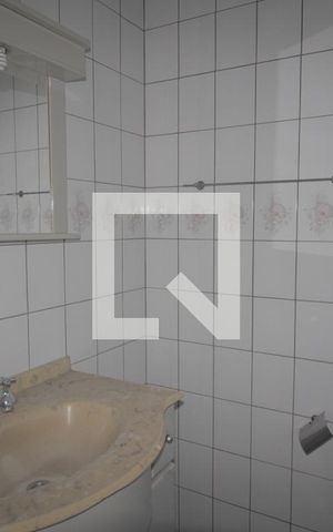 Casa à venda com 260m², 5 quartos e 4 vagasBanheiro da Suíte casa 2