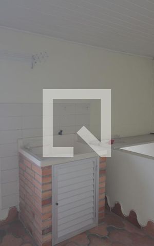 Casa à venda com 260m², 5 quartos e 4 vagasÁrea de Serviço casa 2