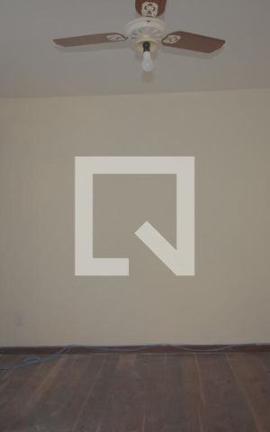 Casa à venda com 260m², 5 quartos e 4 vagasSuíte casa 2