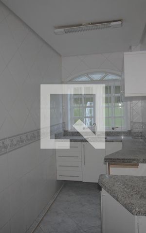 Casa à venda com 260m², 5 quartos e 4 vagasCozinha casa 2